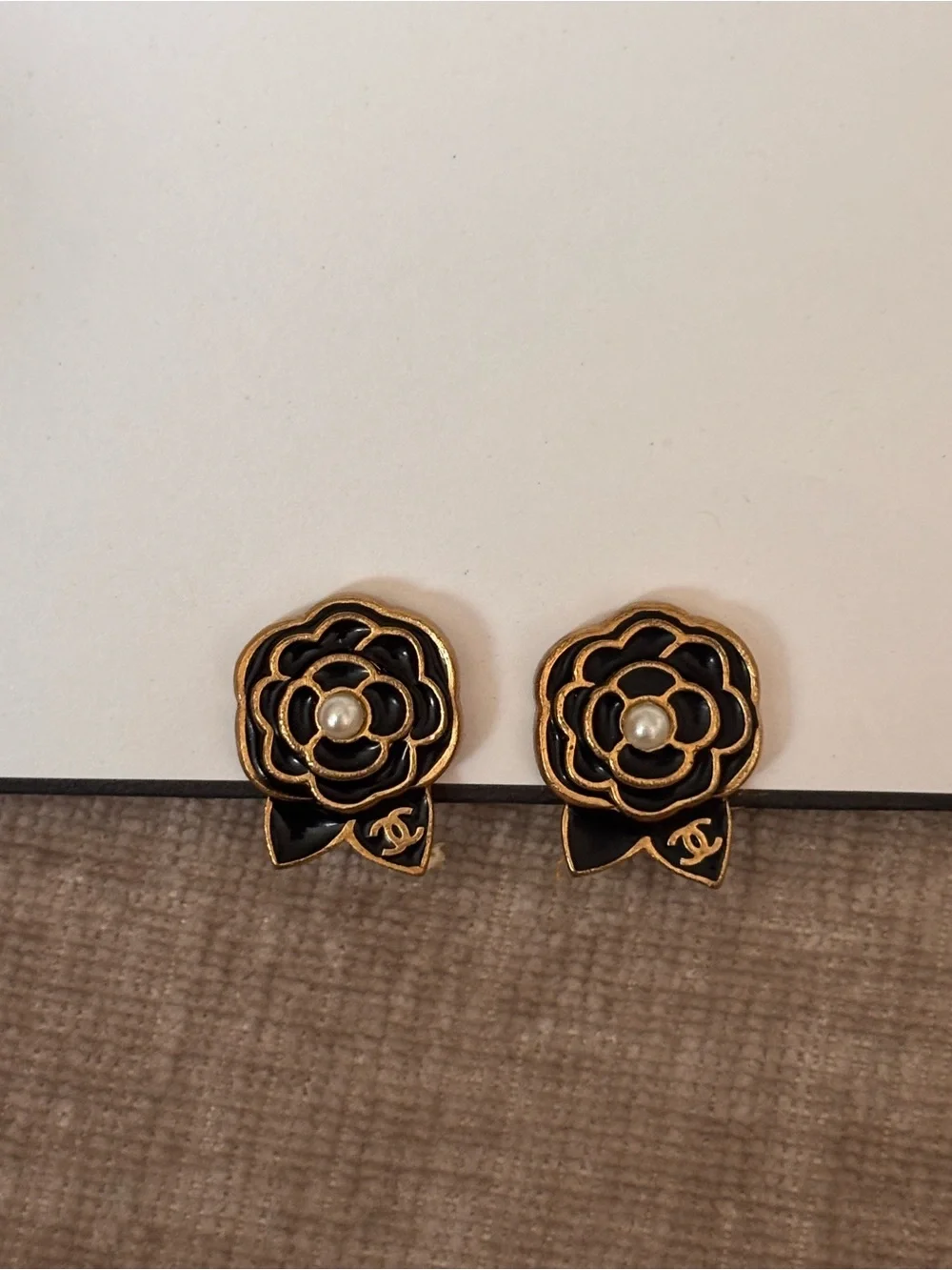 Authentic CHANEL 2001 black gold camellia mini clip on earrings
